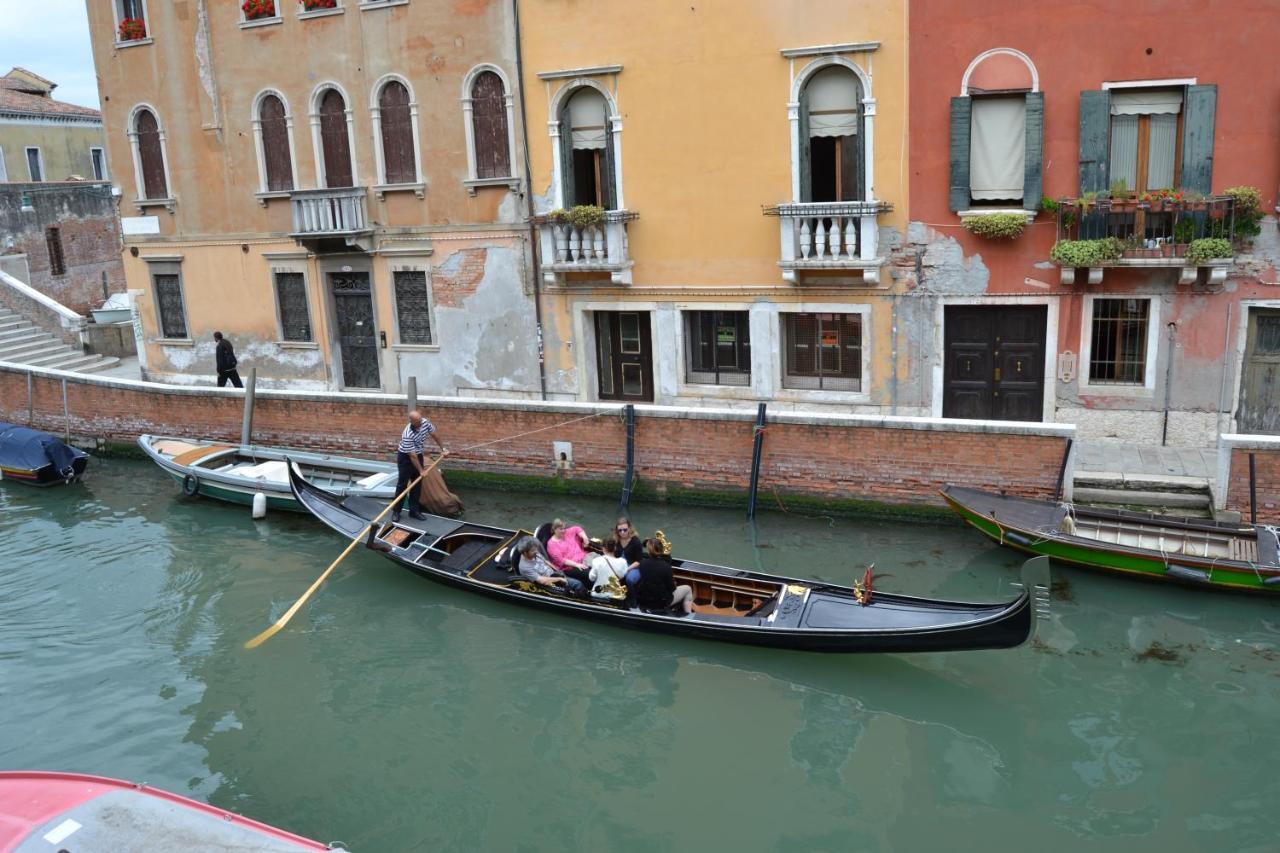Suite In Venice Ai Carmini Екстер'єр фото